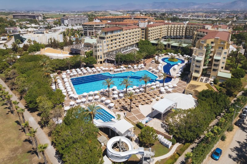 Selectum Family Resort Side Side