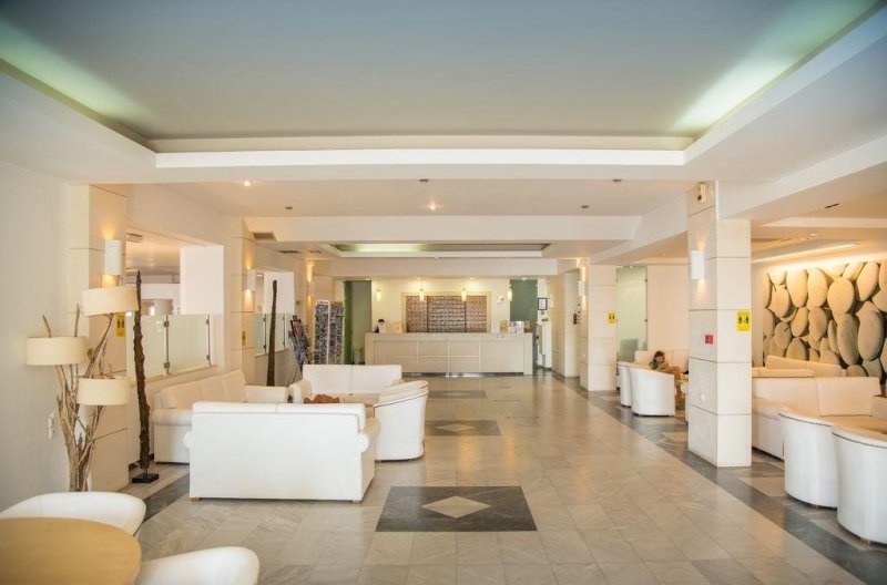 Kréta Hersonissos utazás Semiramis Village