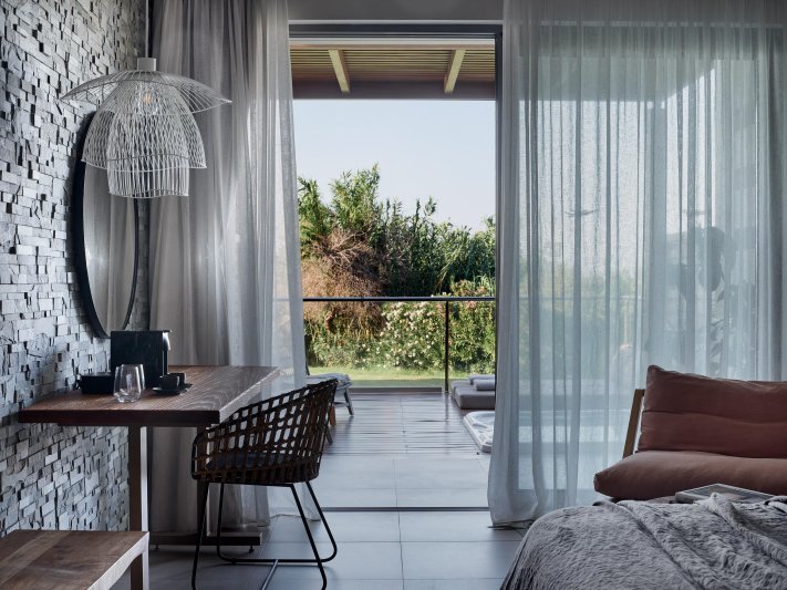 Bungaló kültéri jakuzzival