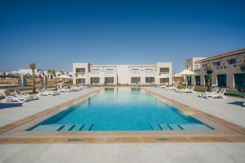 Marsa Alam utazás Reef Oasis Suakin Resort