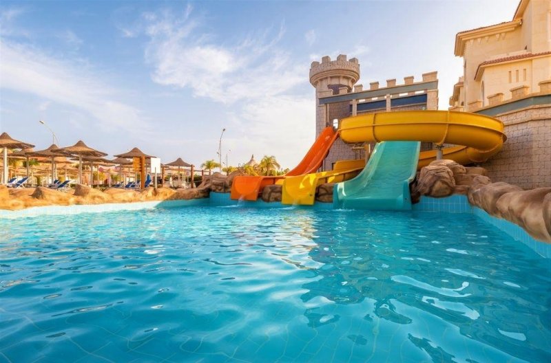Hurghada utazás Serenity Fun City