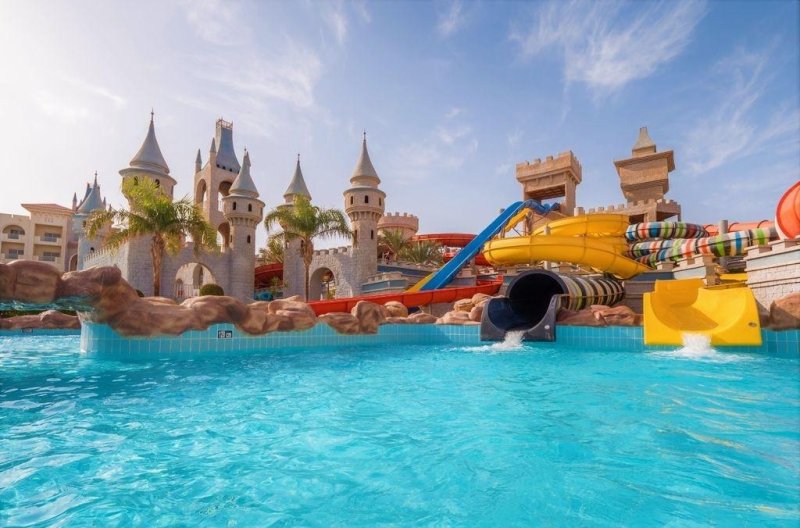 Hurghada utazás Serenity Fun City