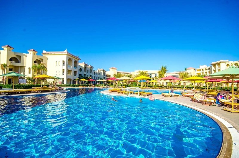 Hurghada utazás Serenity Fun City