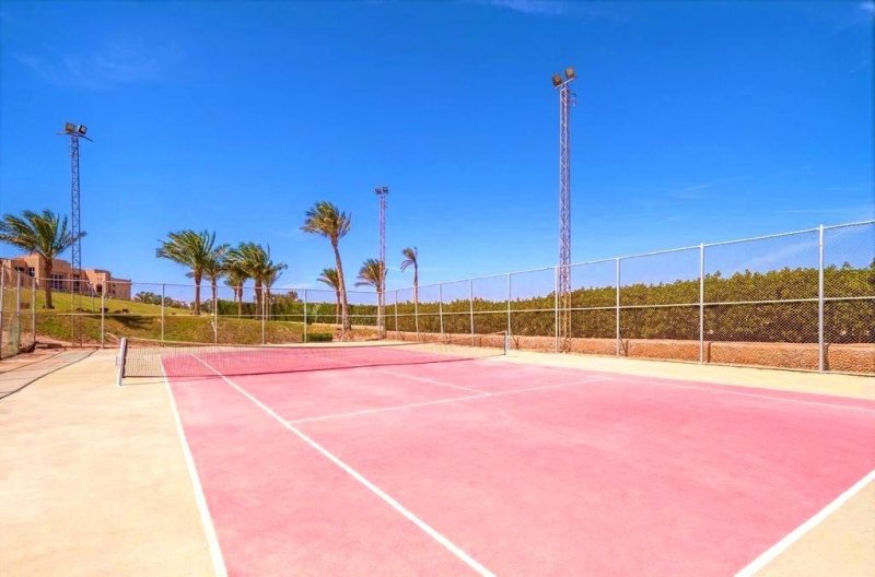 Hurghada utazás Serenity Fun City