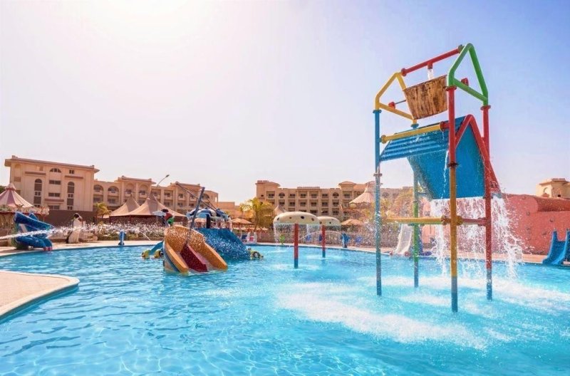 Hurghada utazás Serenity Fun City