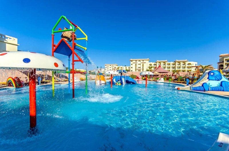 Hurghada utazás Serenity Fun City