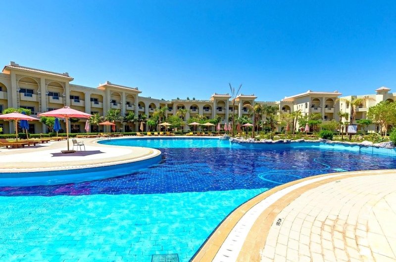 Hurghada utazás Serenity Fun City