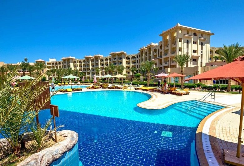 Hurghada utazás Serenity Fun City