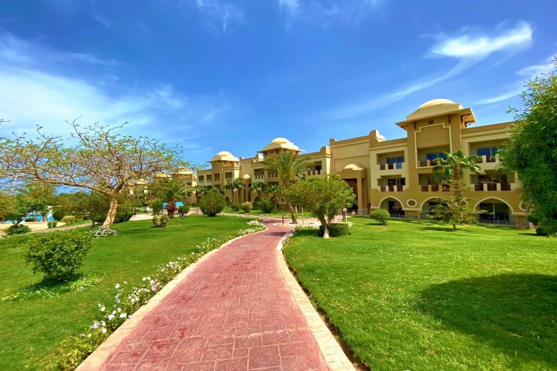 Hurghada utazás Serenity Makadi Beach