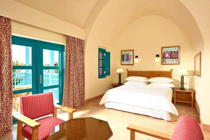 Hurghada utazás Sheraton Miramar El Gouna