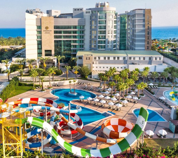 Antalya utazás Sherwood Exclusive Lara