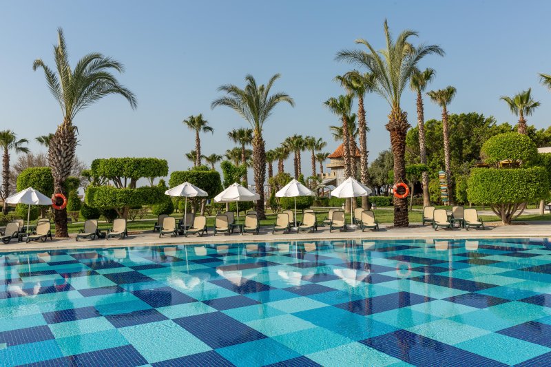 Antalya utazás Sherwood Exclusive Lara