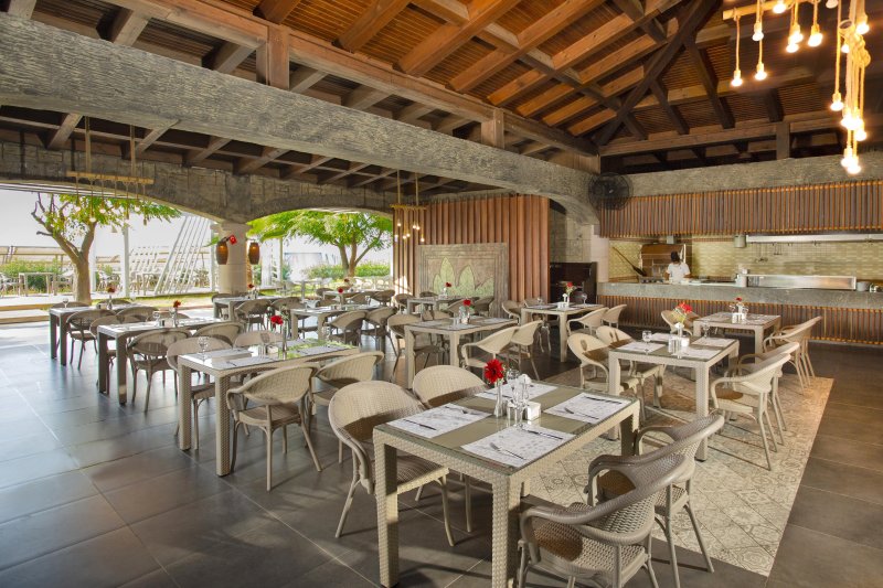 Antalya utazás Sherwood Exclusive Lara