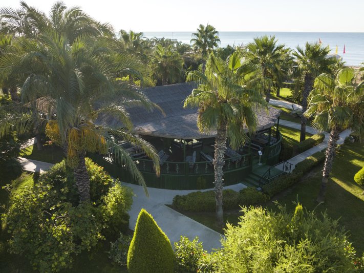 Antalya utazás Sherwood Exclusive Lara