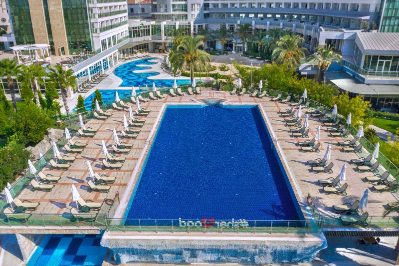 Antalya utazás Sherwood Exclusive Lara