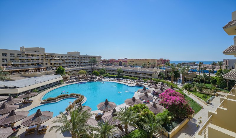 Hurghada utazás Sindbad Club