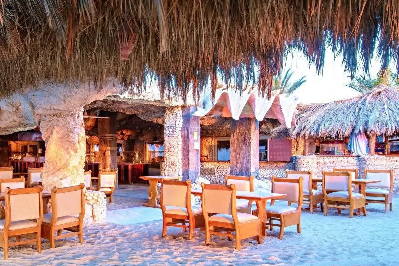 Hurghada utazás Sindbad Club