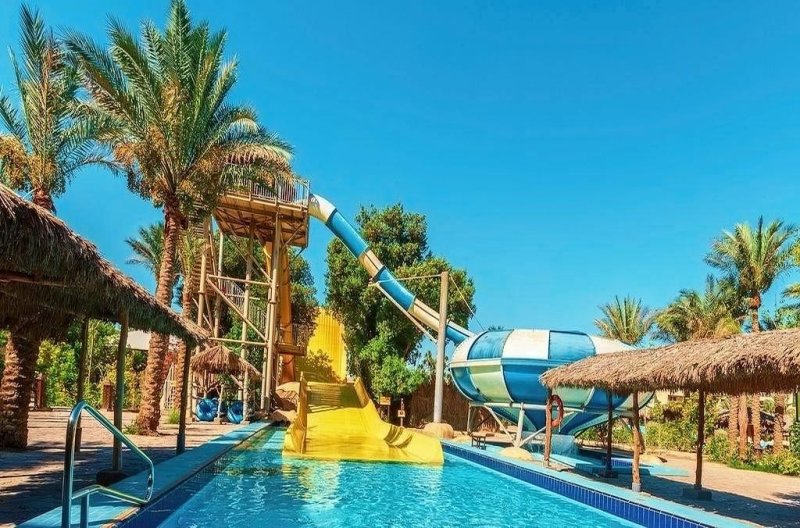 Hurghada utazás Sindbad Club