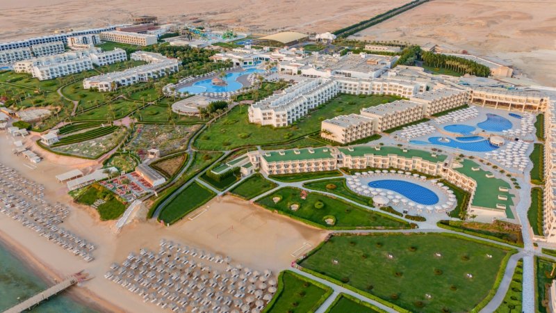 Marsa Alam utazás Sirena Beach Resort & Spa