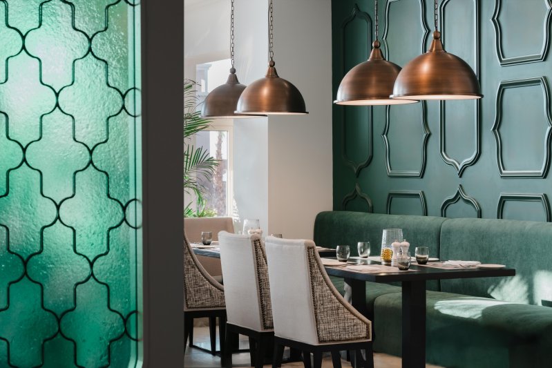 Dubai utazás Sofitel Al Hamra Beach Resort