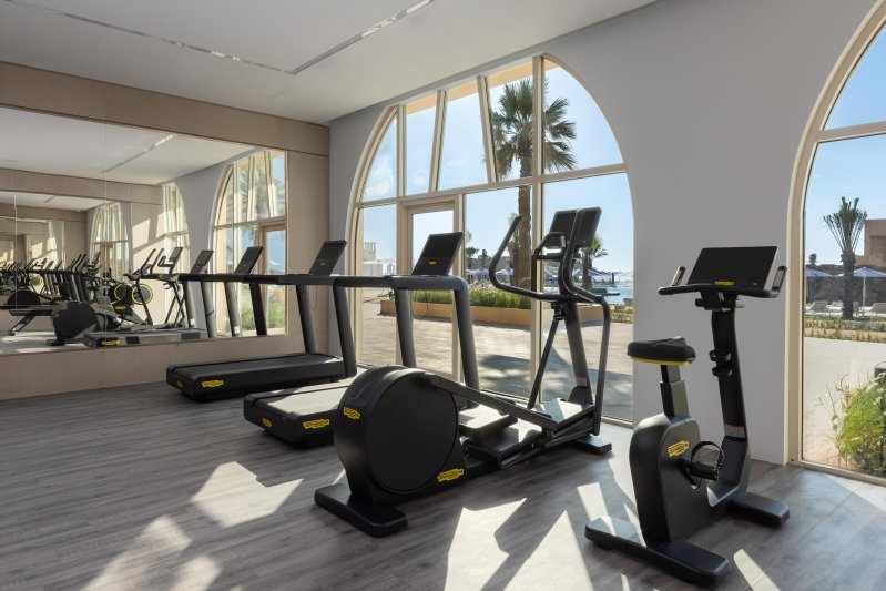 Dubai utazás Sofitel Al Hamra Beach Resort