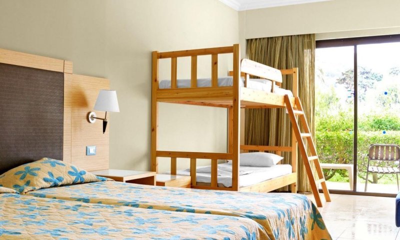 Családi szoba - egy szobás