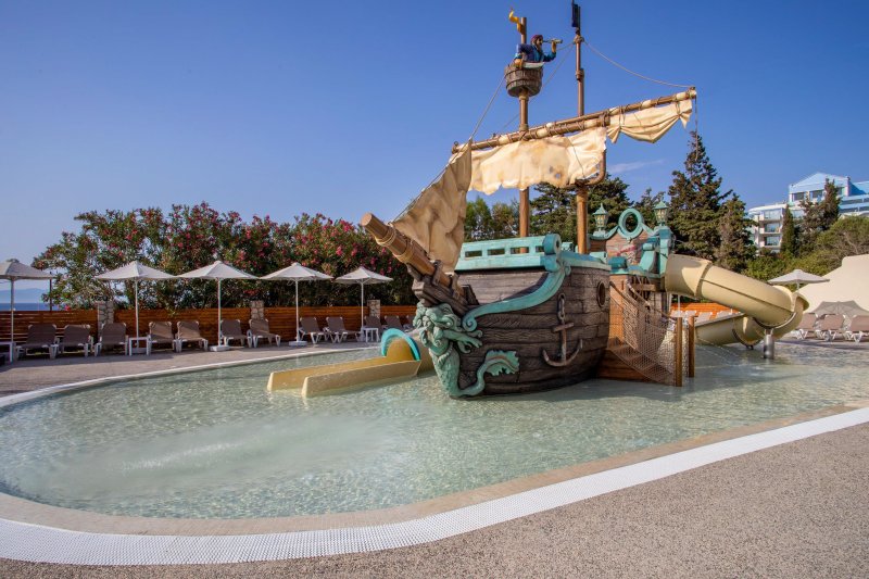 Rodosz Ixia utazás Sol by Meliá Cosmopolitan Rhodes