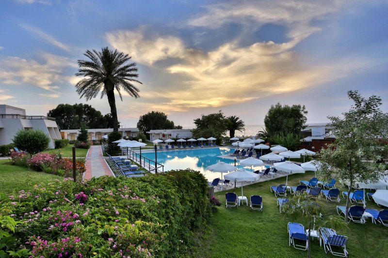 Sol by Meliá Cosmopolitan Rhodes Rodosz Ixia