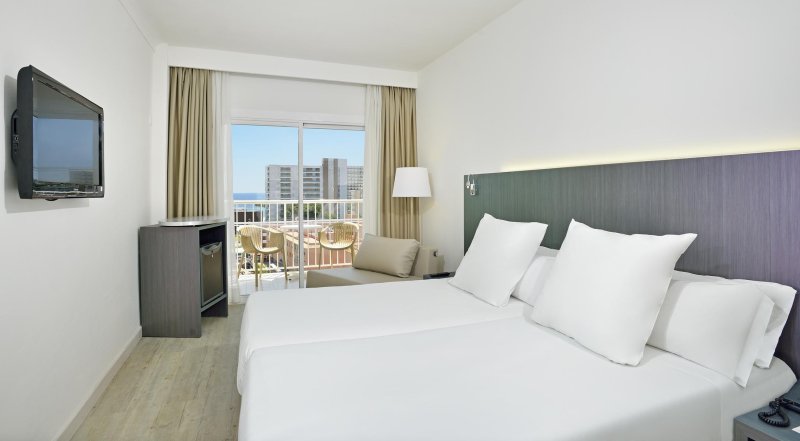 Mallorca Magaluf utazás Sol Guadalupe