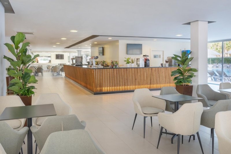 Mallorca utazás Sol Palmanova