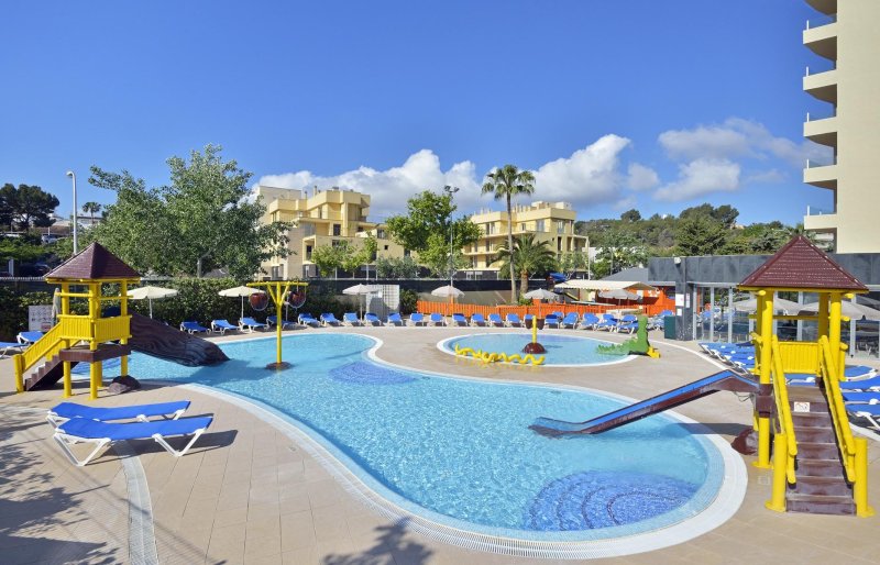 Mallorca utazás Sol Palmanova