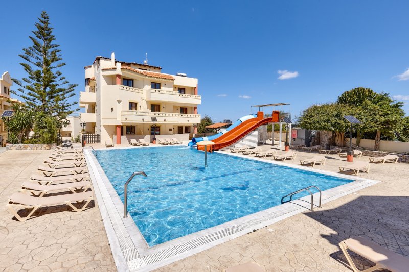 Kréta Gouves utazás St. Constantin