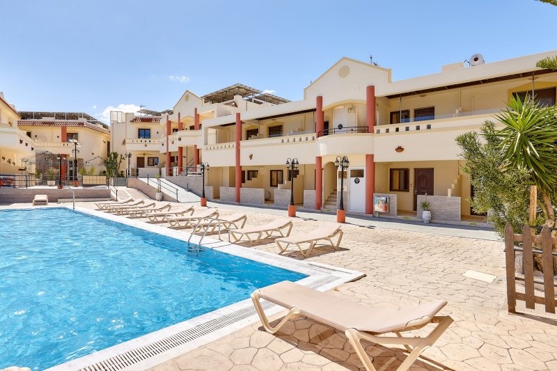 Kréta Gouves utazás St. Constantin