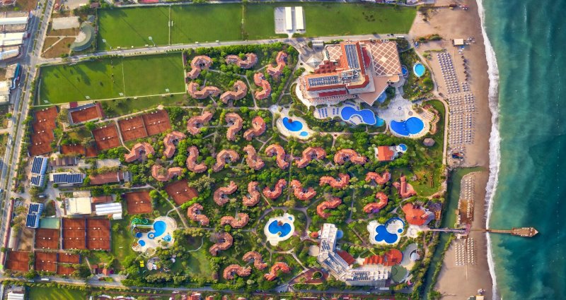 Starlight Resort Hotel Side