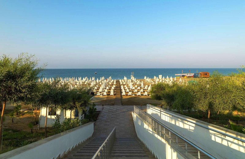 Sultan Of Dreams Hotel & Spa Side
