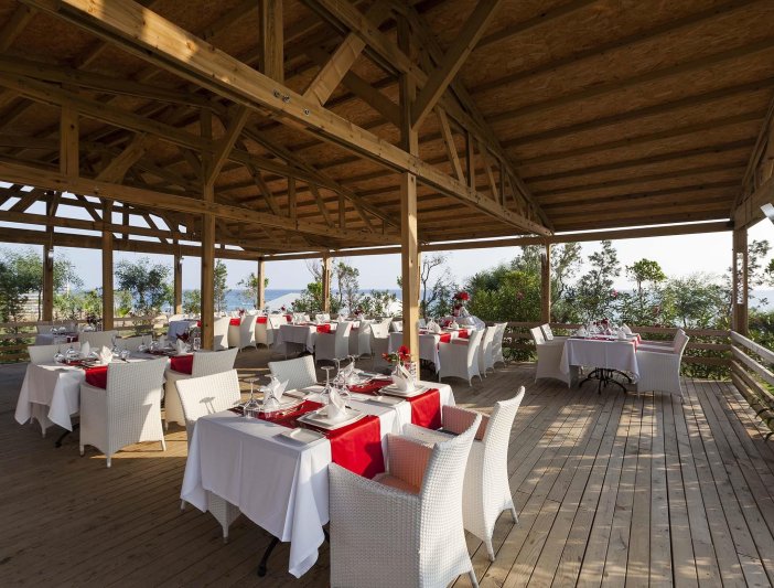 Sultan Of Dreams Hotel & Spa Side