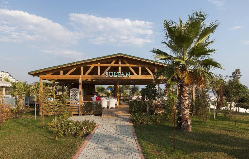Sultan Of Dreams Hotel & Spa Side
