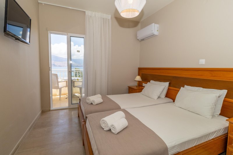 Kétágyas szoba, kilátással a tengerre