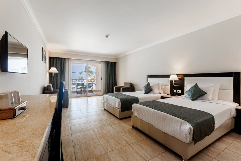 Hurghada utazás Sunrise Alora Aqua Park Resort