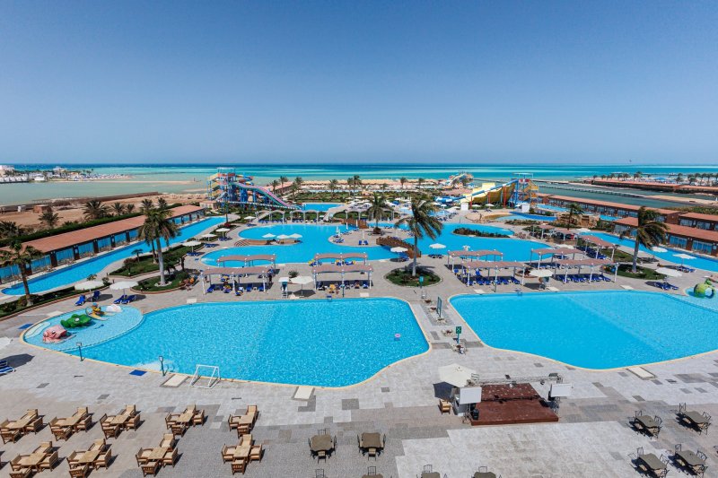 Hurghada utazás Sunrise Alora Aqua Park Resort
