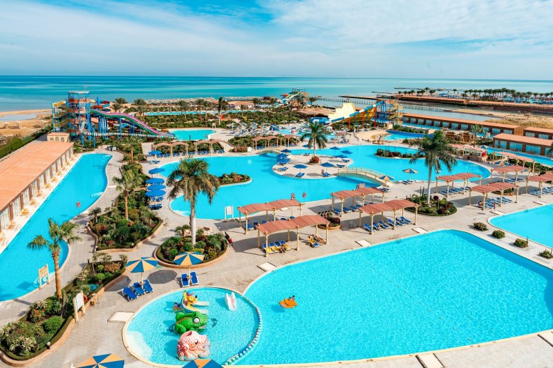 Hurghada utazás Sunrise Alora Aqua Park Resort