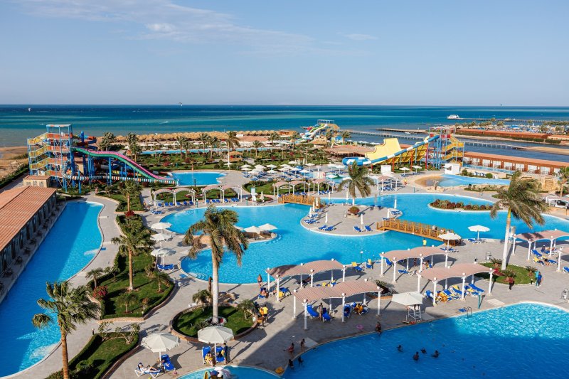 Hurghada utazás Sunrise Alora Aqua Park Resort