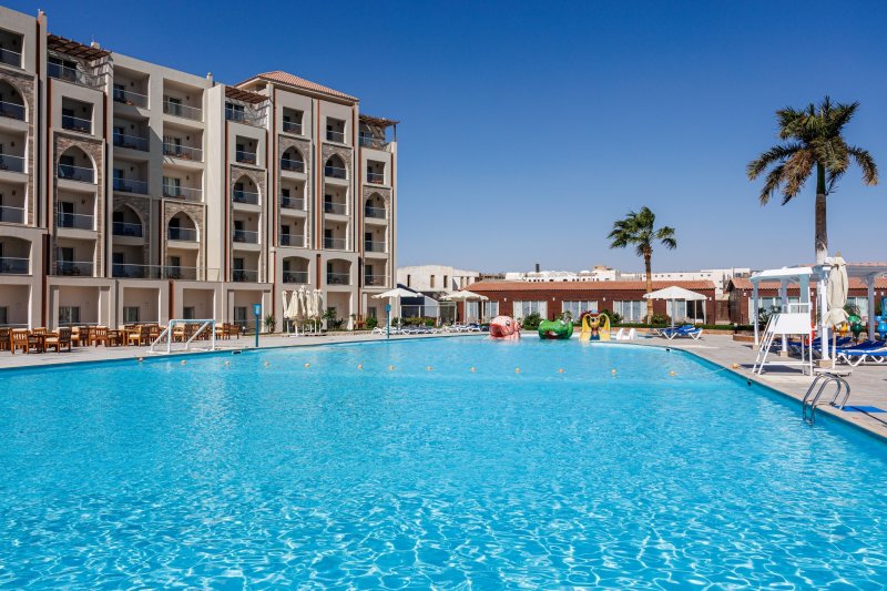 Hurghada utazás Sunrise Alora Aqua Park Resort