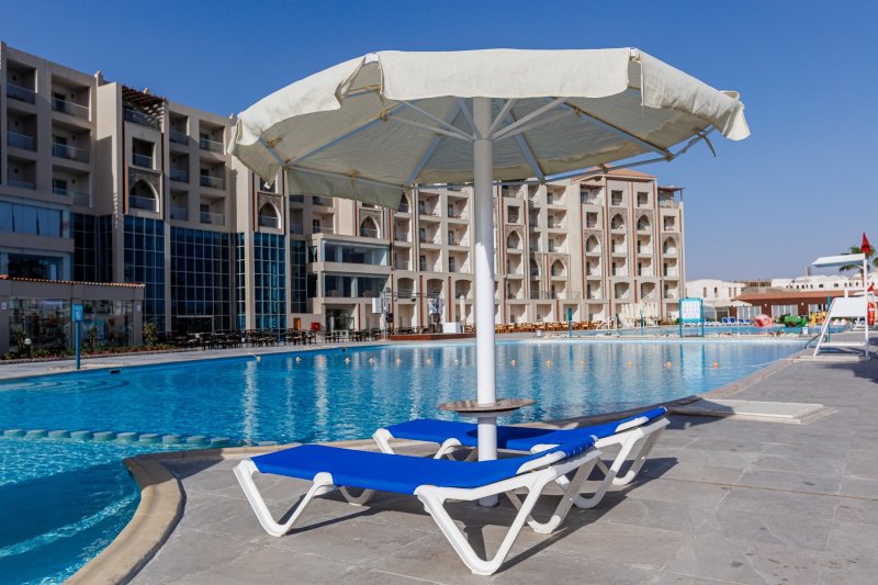 Hurghada utazás Sunrise Alora Aqua Park Resort