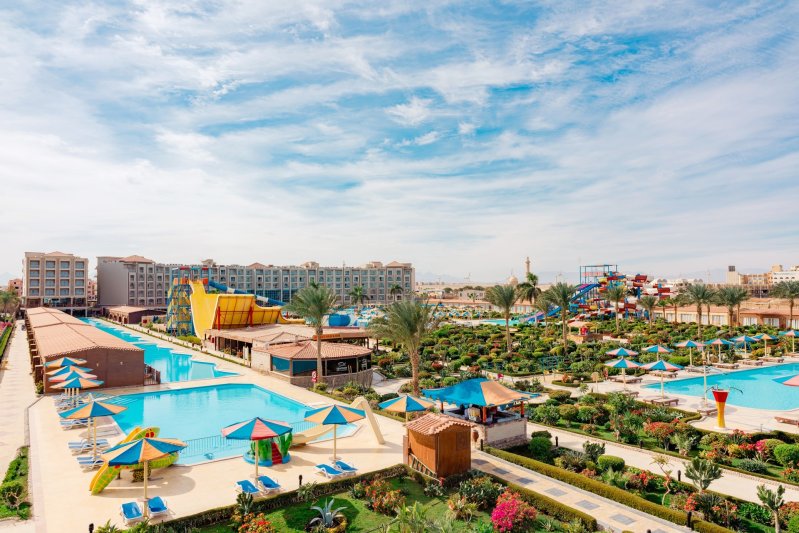 Hurghada utazás Sunrise Alora Aqua Park Resort