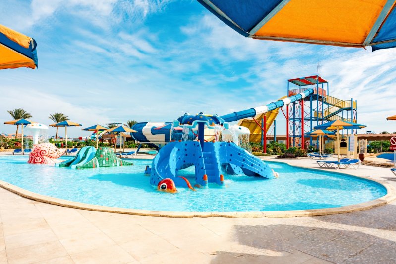 Hurghada utazás Sunrise Alora Aqua Park Resort