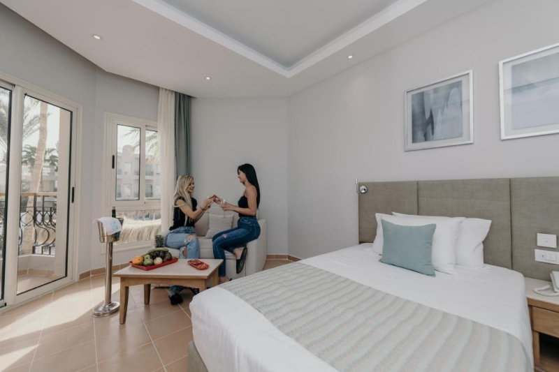 Hurghada utazás Sunrise Aqua Joy Resort