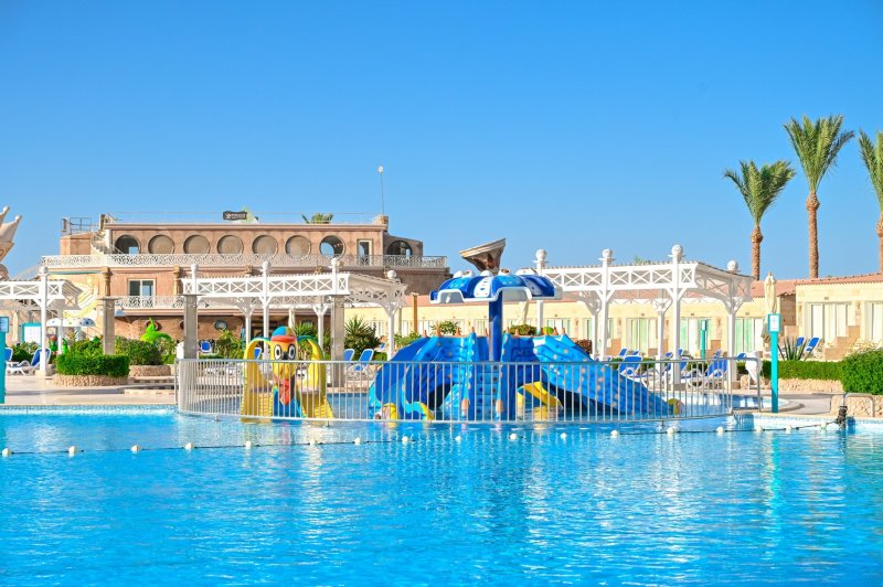 Hurghada utazás Sunrise Azalea Aqua Park Resort