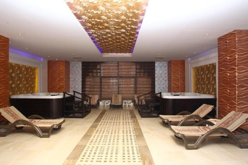 Hurghada utazás Sunrise Garden Beach