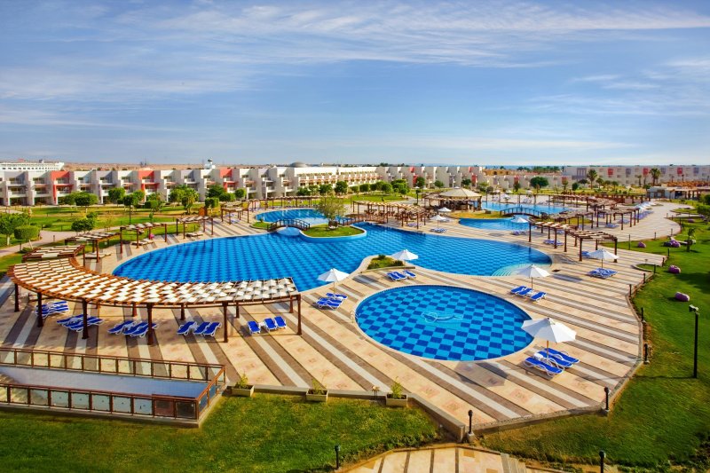 Sunrise Grand Select Crystal Bay Resort Hurghada